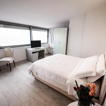 Da Mariolino Affittacamere Numana